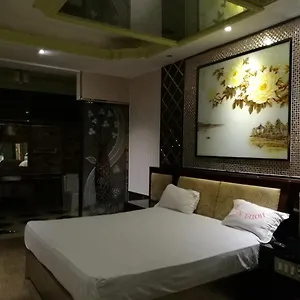 https://ocho.comcaribbean.com